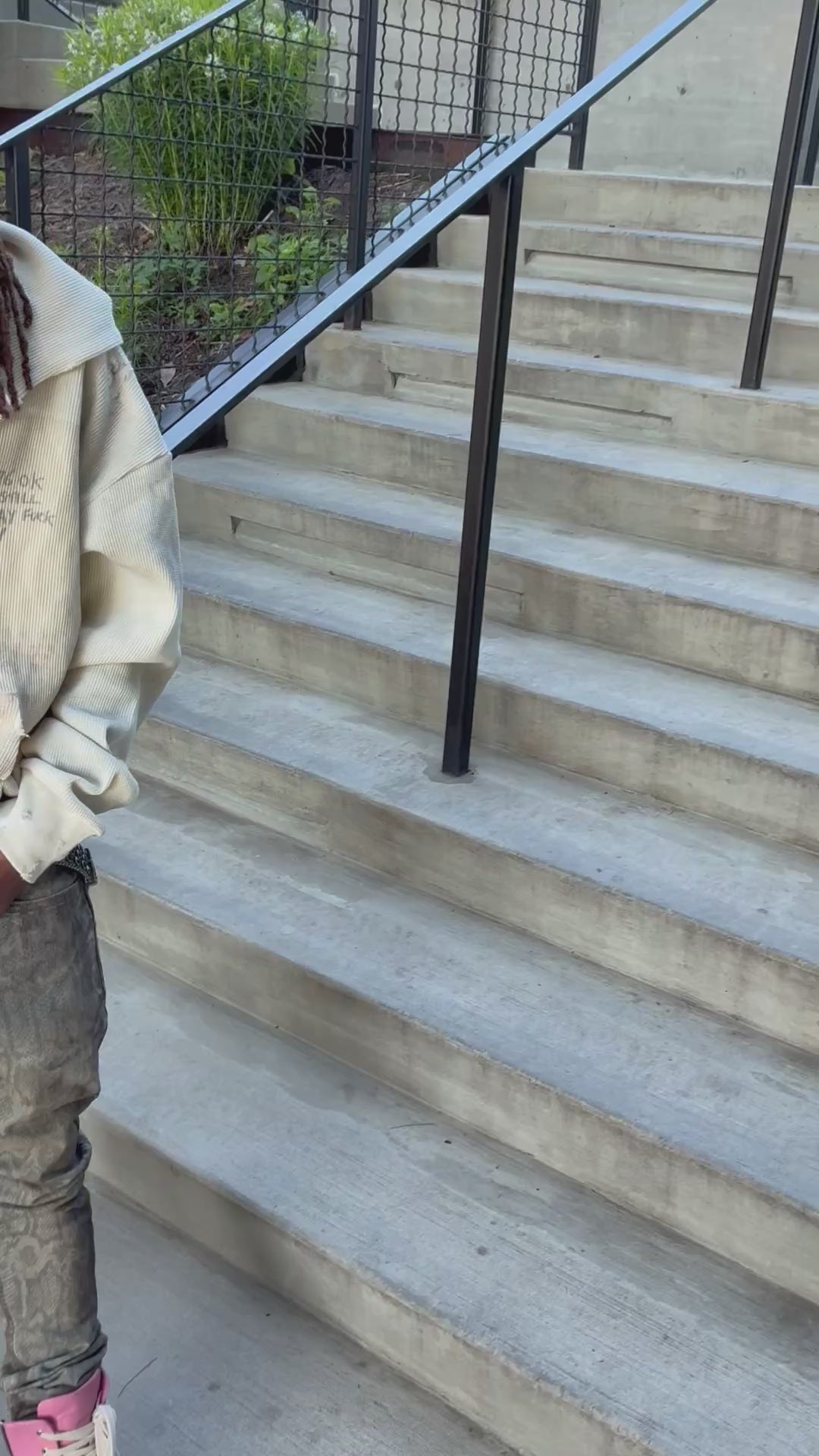 "HOLLYWOOD SCHIZO" Trashed Thermal ZIP-UP